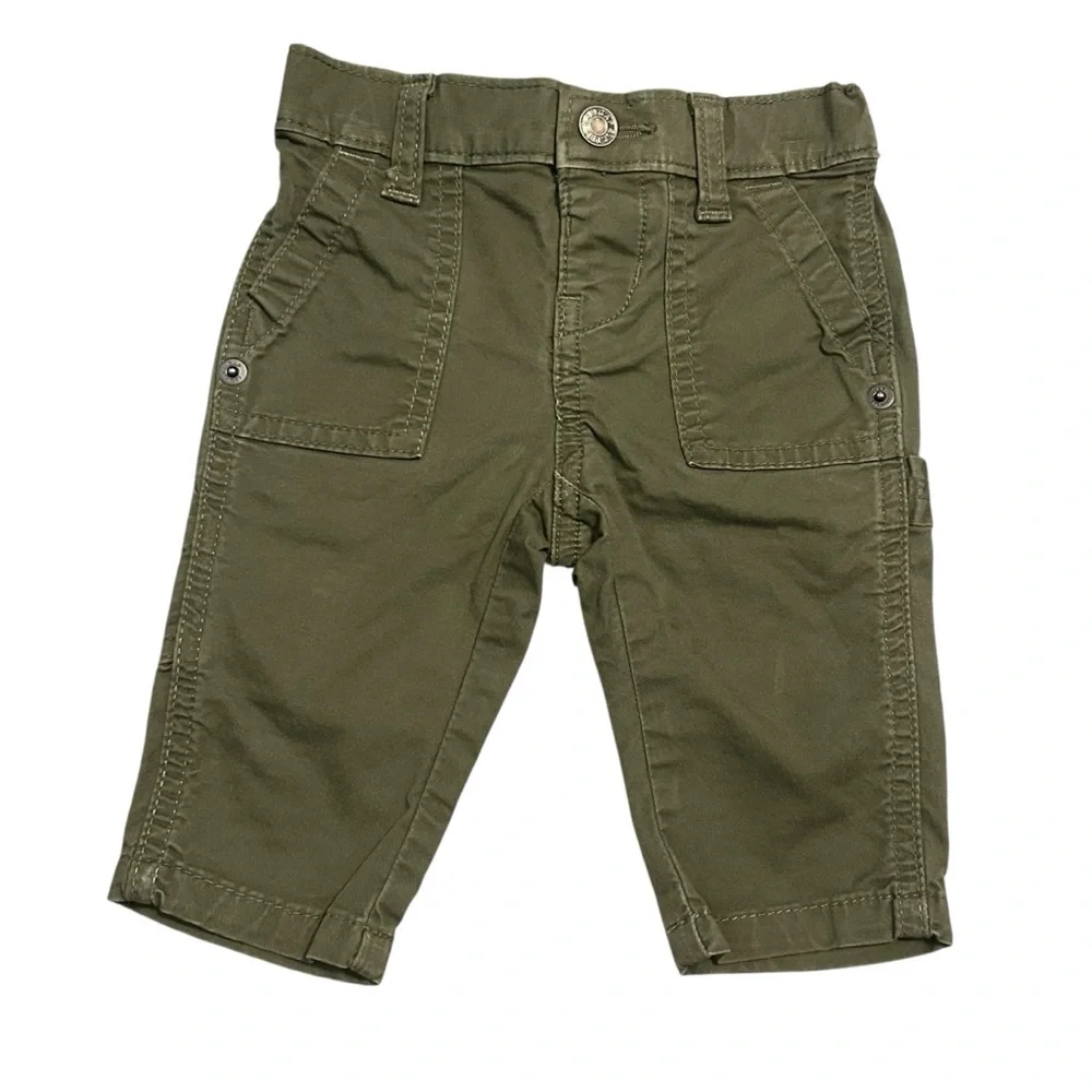 GAP Green Casual Bottoms‎